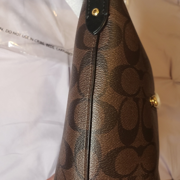 100% Authentic Coach Skylar Hobo Signature Bag - Picture 5 of 13